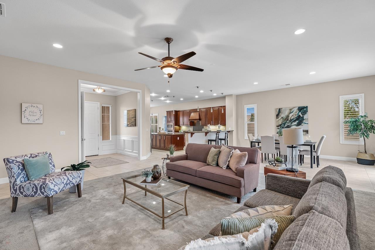 2498 Pepper Tree Ln, Manteca, CA 95336