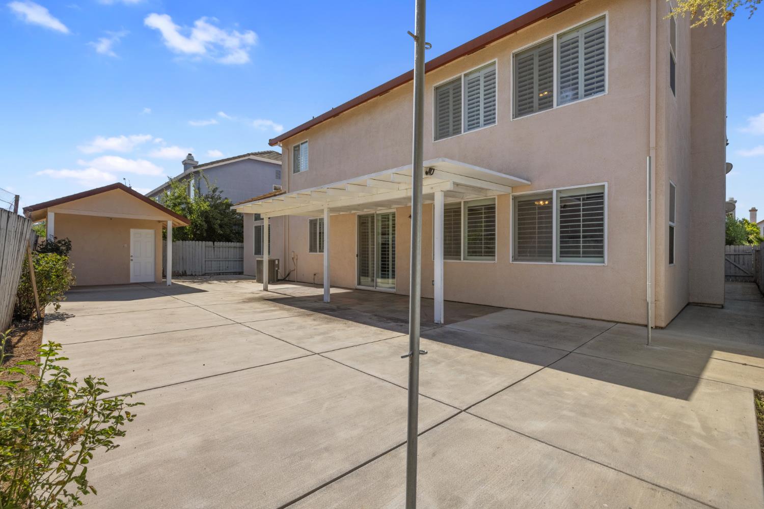 3641 Wild Oak Dr, Ceres, CA 95307