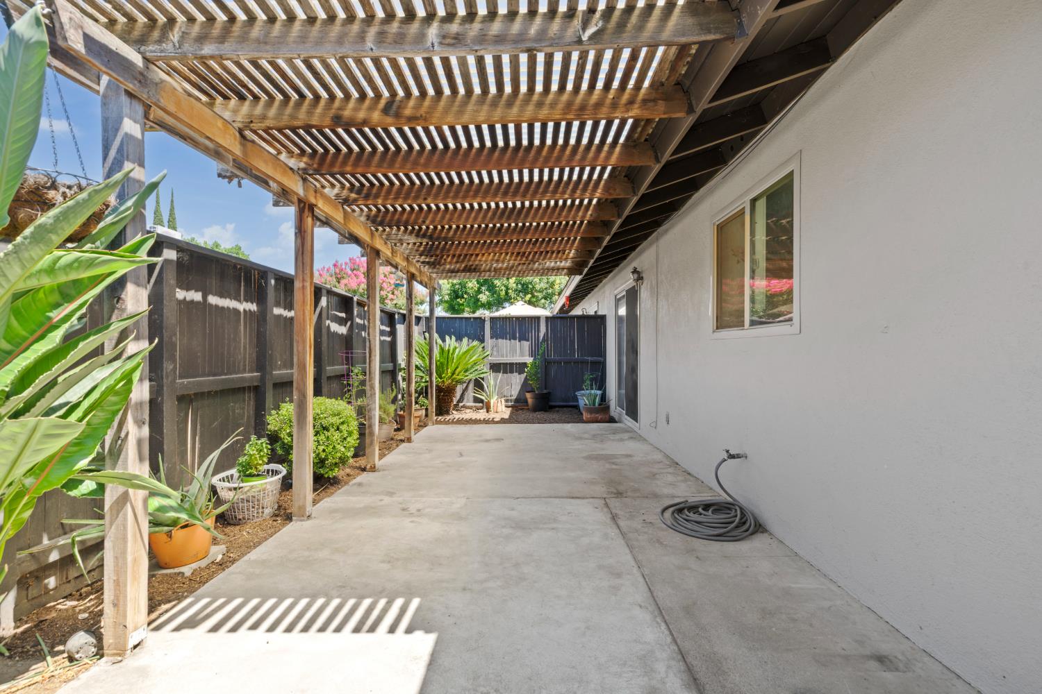 215 Floyd Ave #26, Modesto, CA 95350