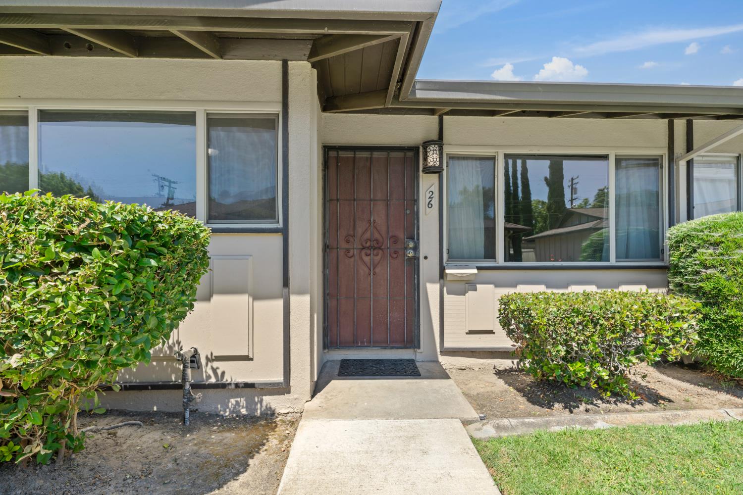 215 Floyd Ave #26, Modesto, CA 95350