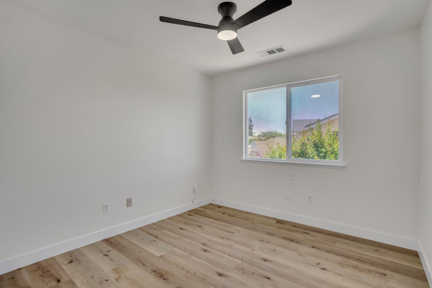 4101 Rose Parade, Modesto, CA 95357