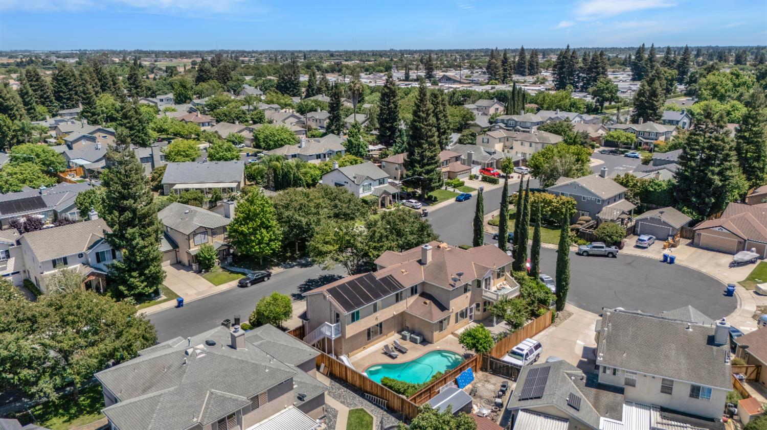 4101 Rose Parade, Modesto, CA 95357