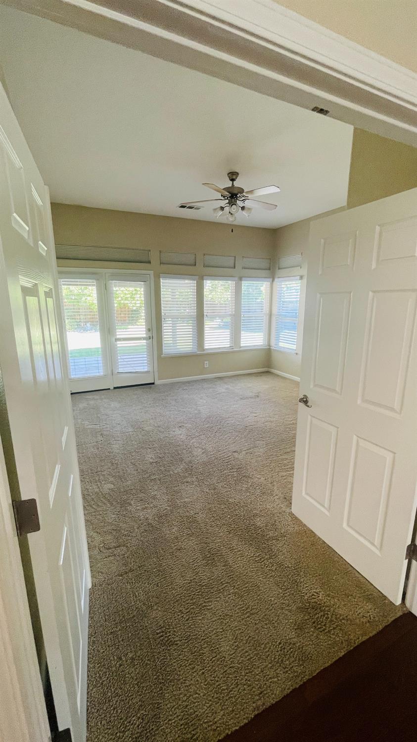 428 E Milgeo Ave, Ripon, CA 95366