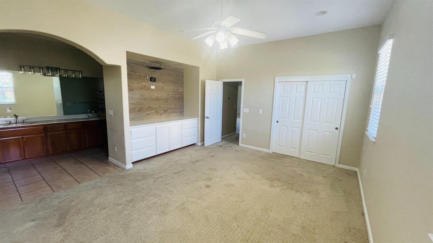 428 E Milgeo Ave, Ripon, CA 95366