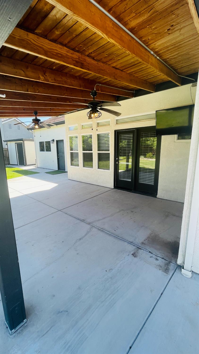 428 E Milgeo Ave, Ripon, CA 95366