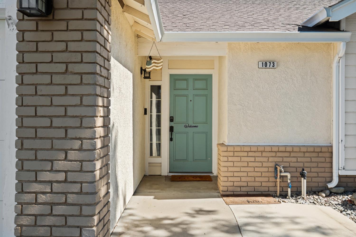 1073 Wickel St, Turlock, CA 95382