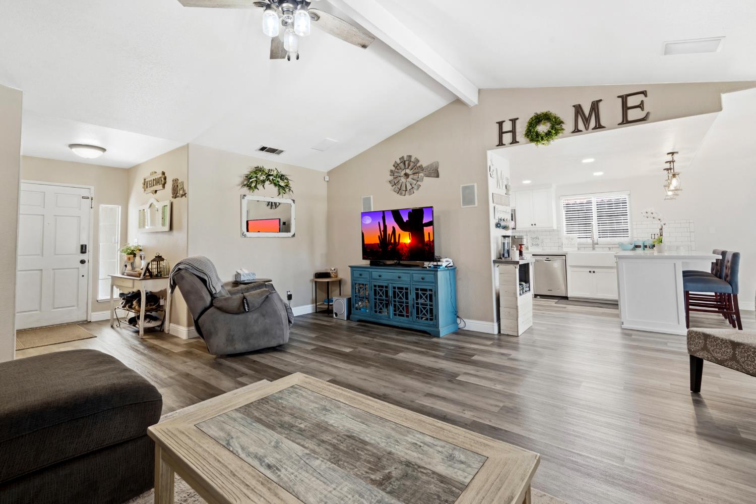1073 Wickel St, Turlock, CA 95382