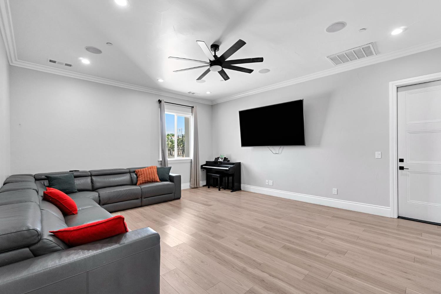 26515 Greentree, Madera, CA 93638