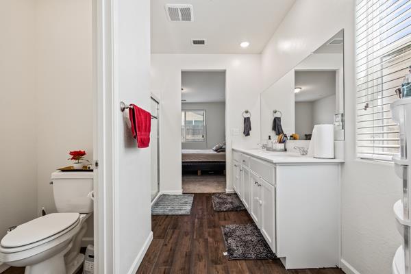 6552 E Huffman Ave, Fresno, CA 93727