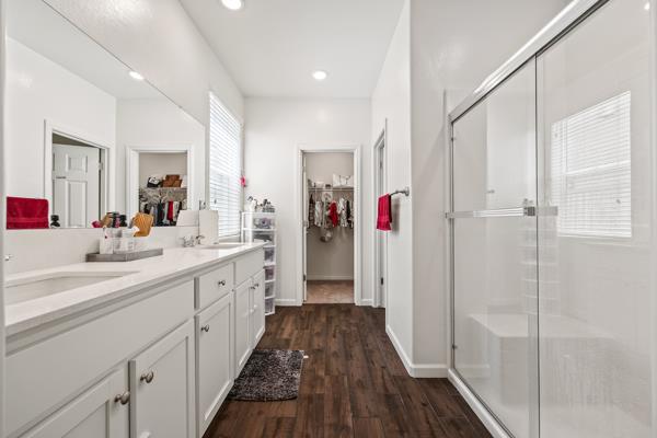 6552 E Huffman Ave, Fresno, CA 93727