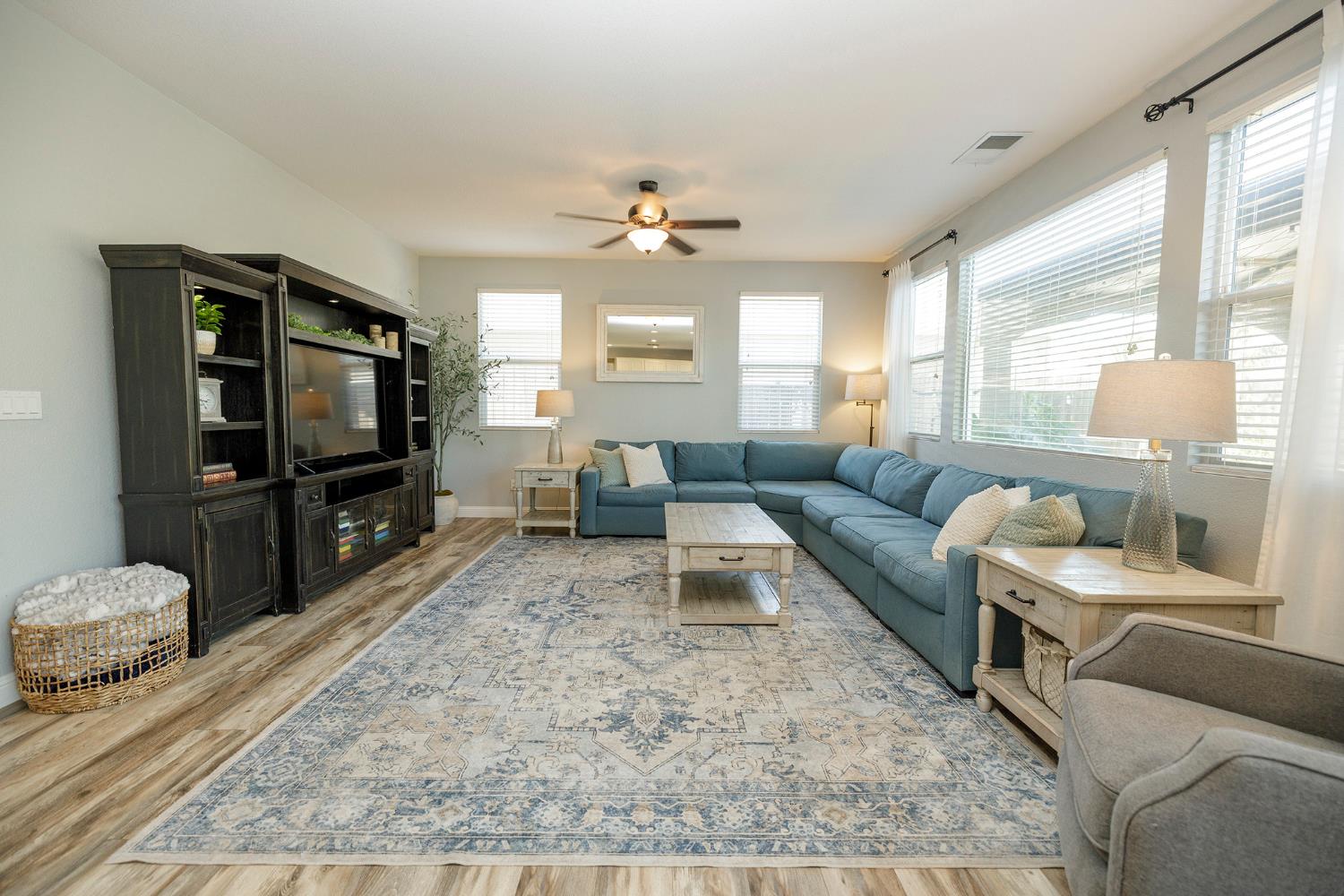 5224 Davina Way, Keyes, CA 95328