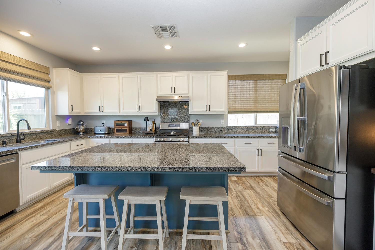 5224 Davina Way, Keyes, CA 95328