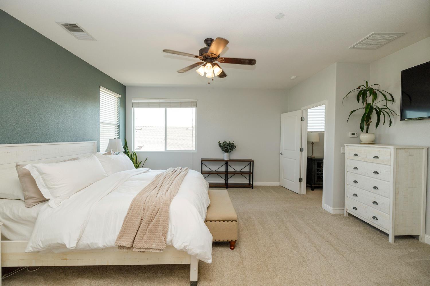 5224 Davina Way, Keyes, CA 95328