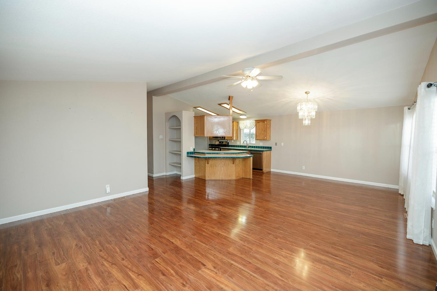 2505 Jackson Ave #138, Escalon, CA 95320
