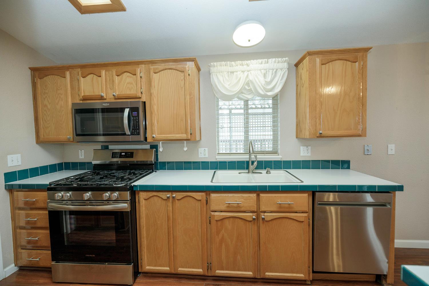2505 Jackson Ave #138, Escalon, CA 95320