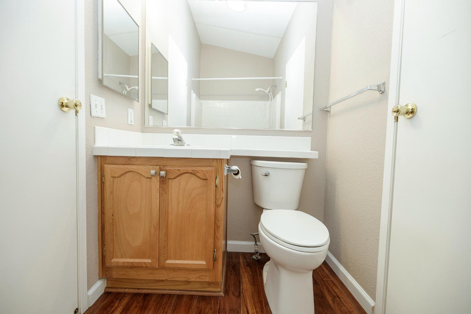 2505 Jackson Ave #138, Escalon, CA 95320