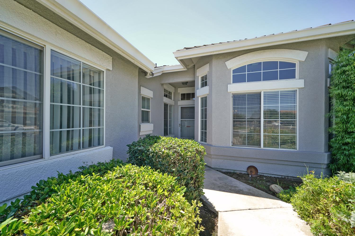 1884 Vaduz Ct, Manteca, CA 95337