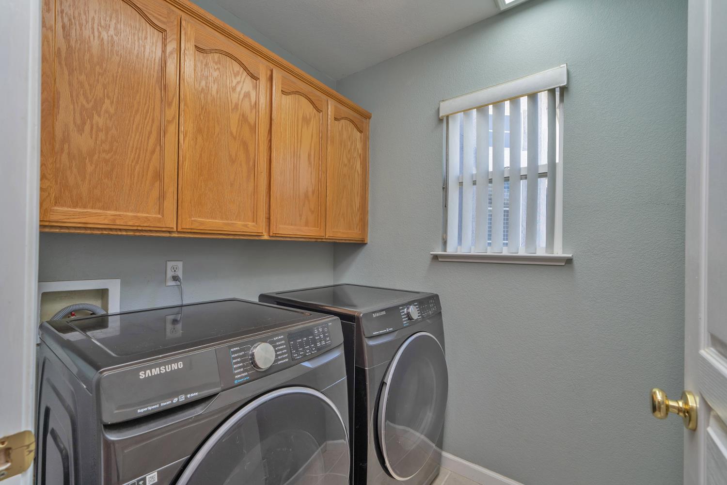 1884 Vaduz Ct, Manteca, CA 95337