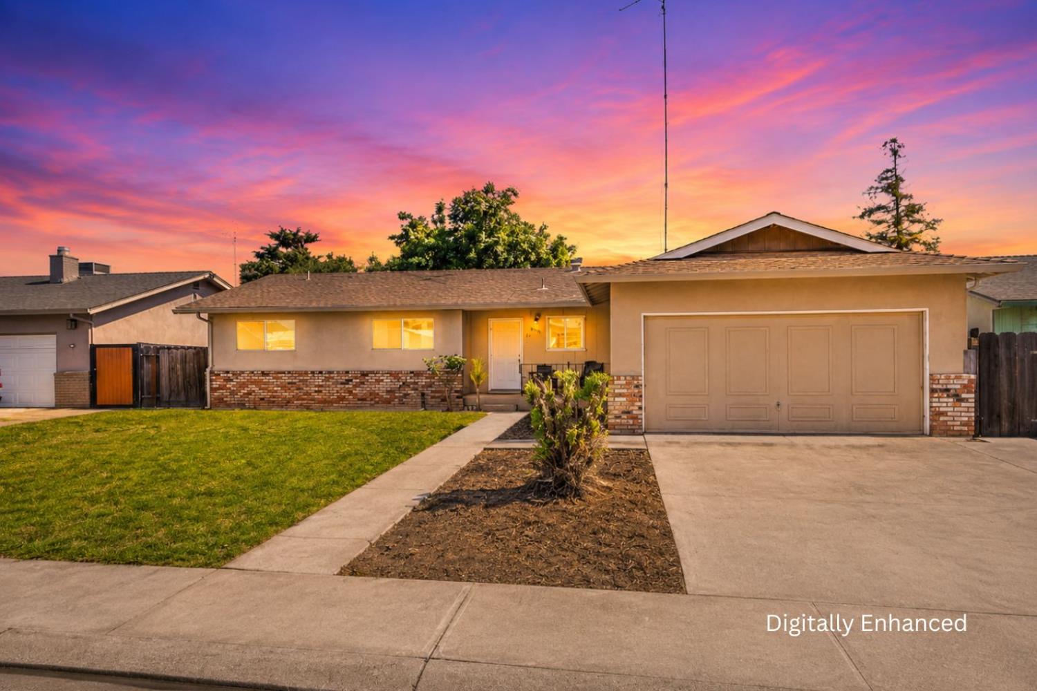 2219 Vernon Dr, Escalon, CA 95320