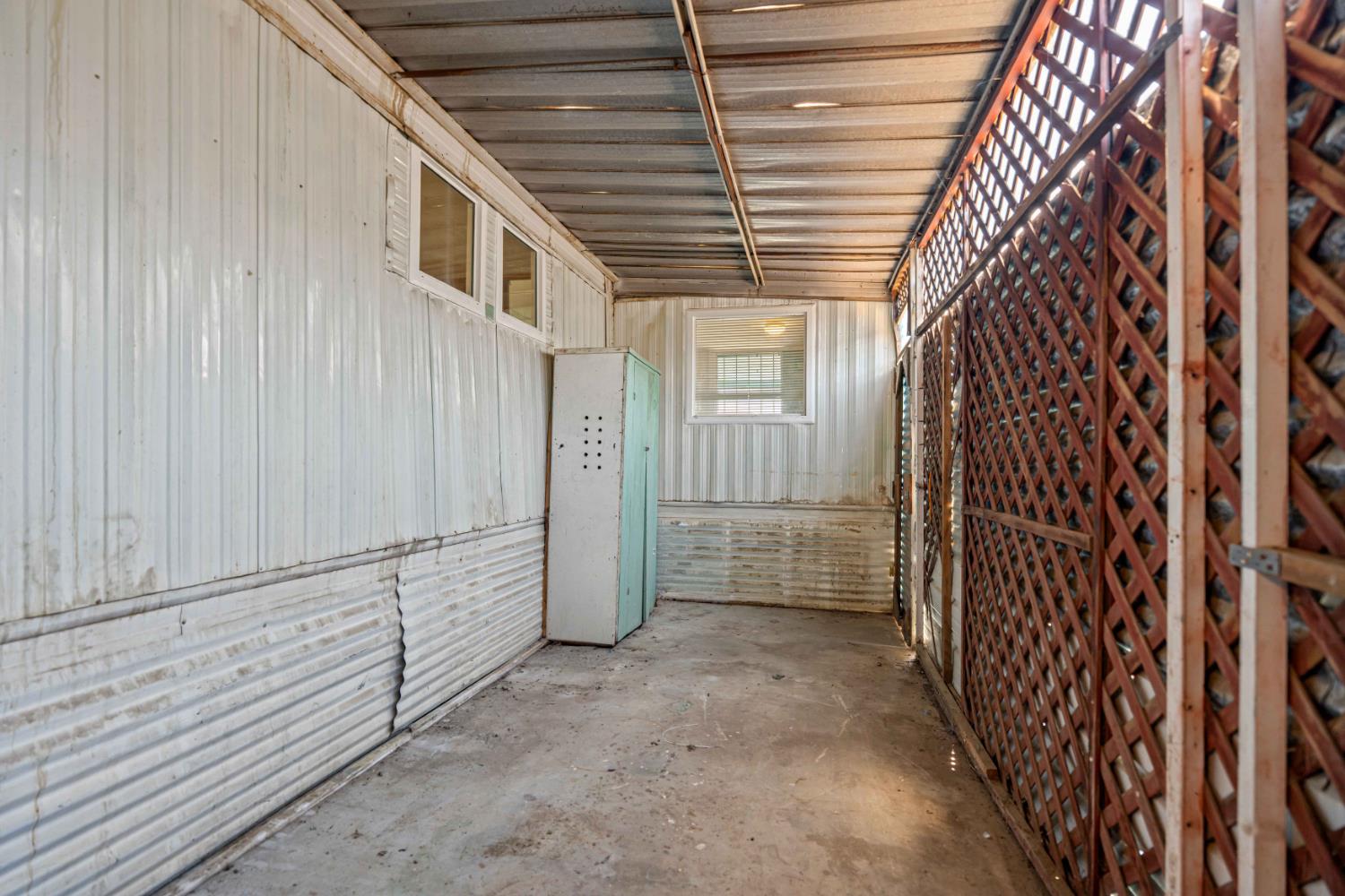 4449 S Carpenter Rd #D2, Modesto, CA 95358