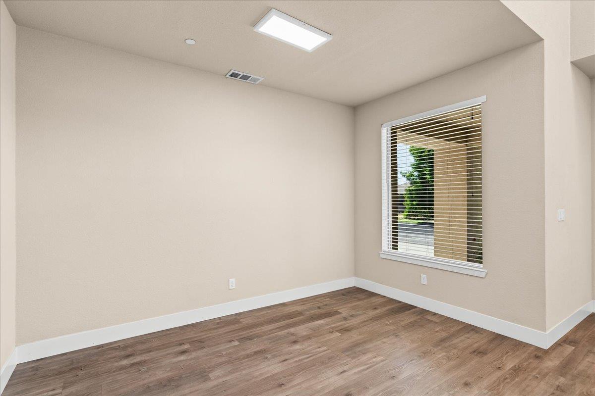 2809 Greger St, Oakdale, CA 95361