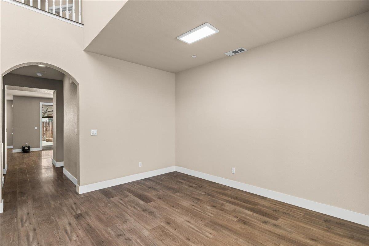 2809 Greger St, Oakdale, CA 95361