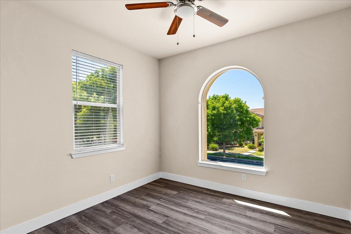 2809 Greger St, Oakdale, CA 95361
