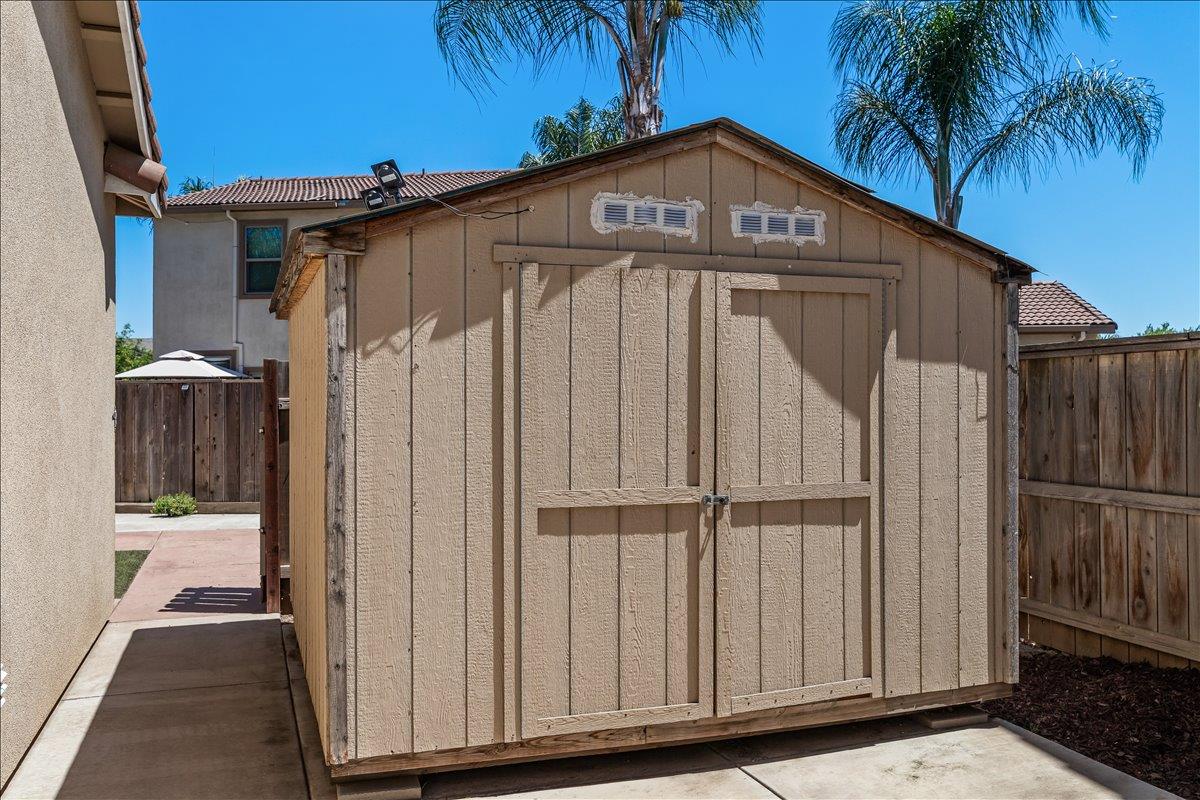 2809 Greger St, Oakdale, CA 95361