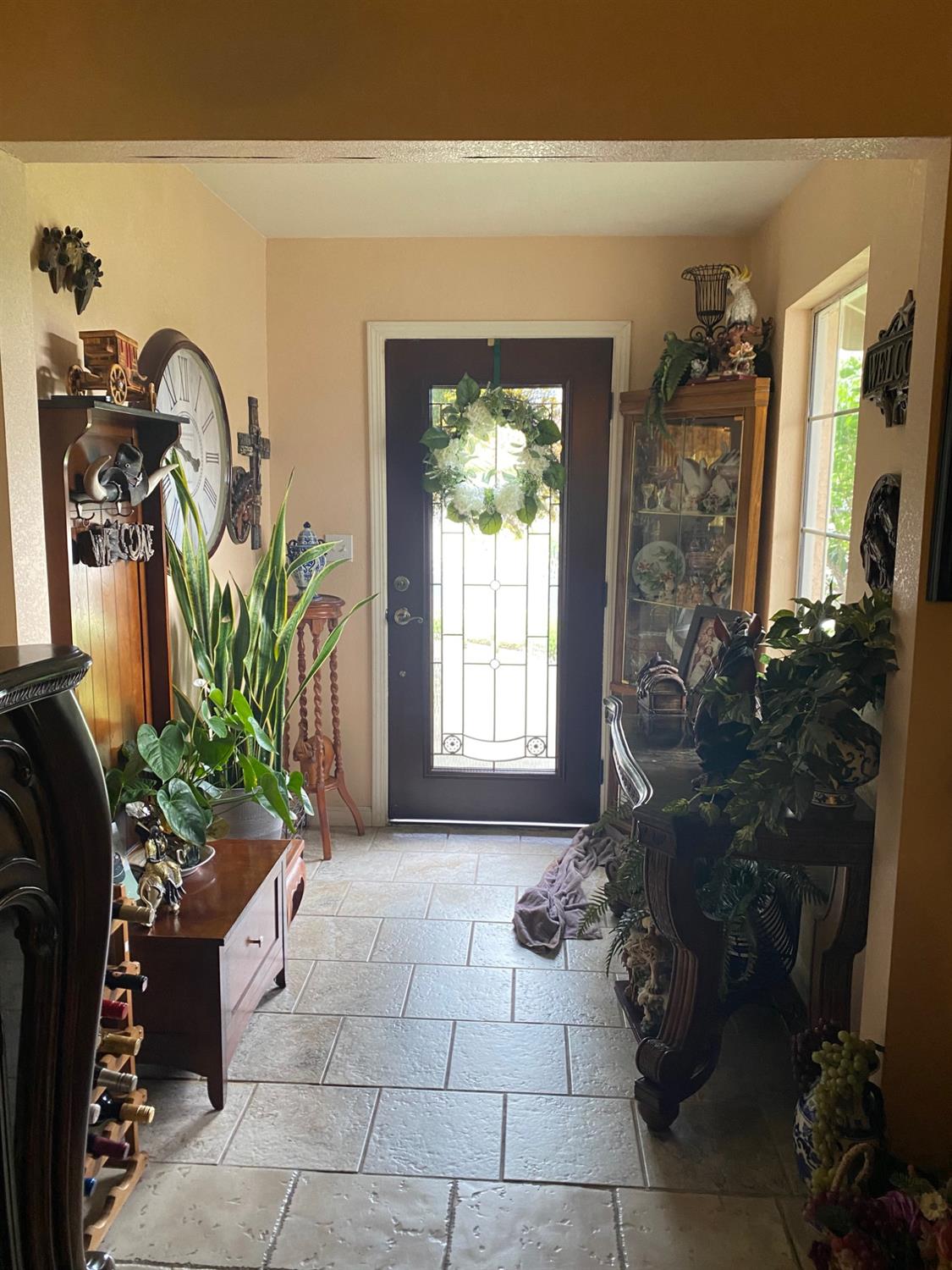 5819 Thoroughbred Dr, Riverbank, CA 95367
