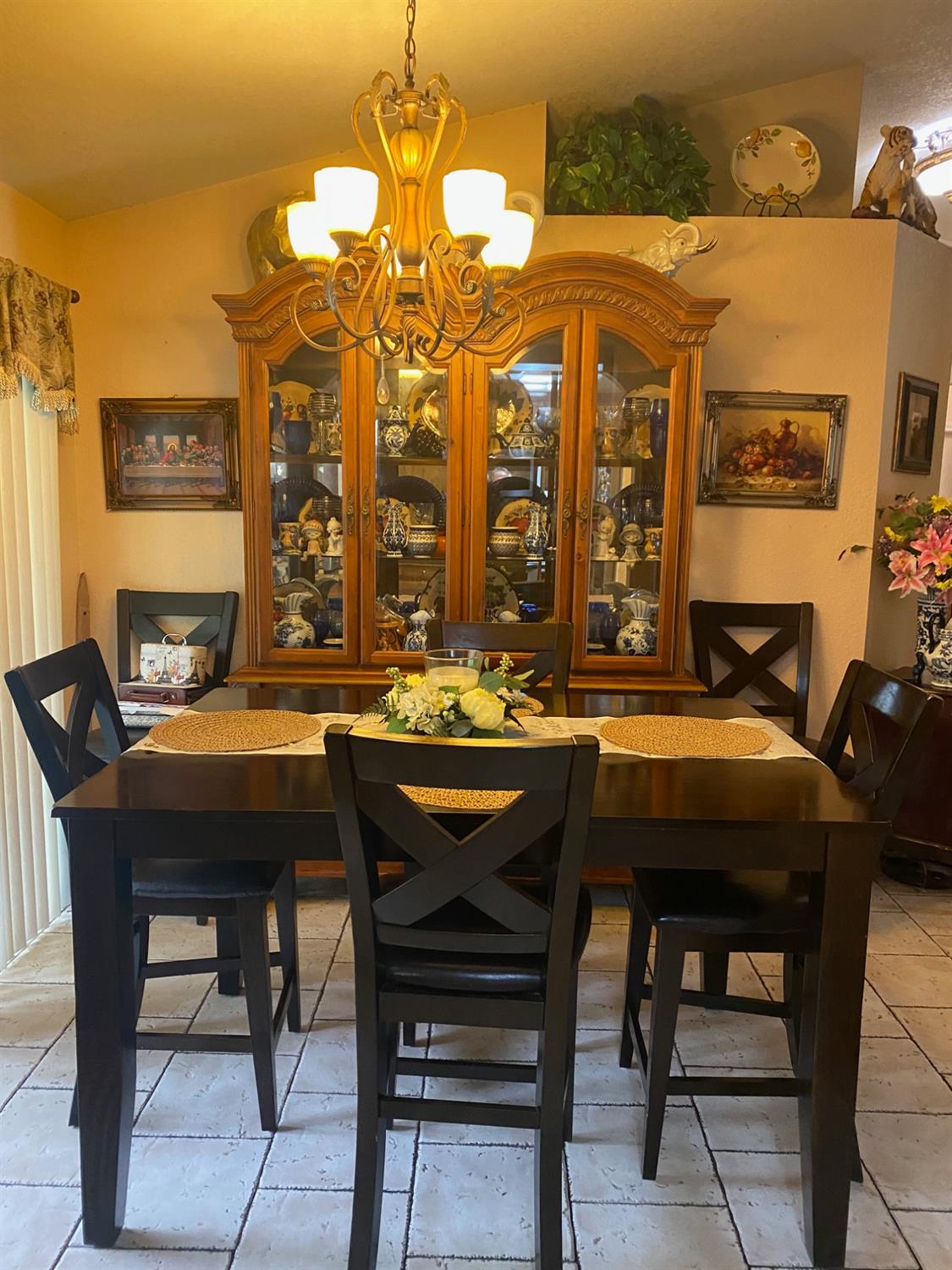 5819 Thoroughbred Dr, Riverbank, CA 95367