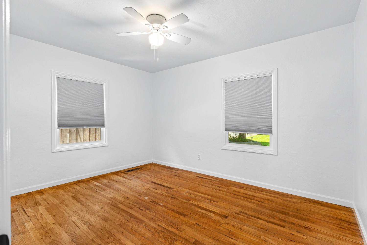 320 N Santa Cruz Ave, Modesto, CA 95354