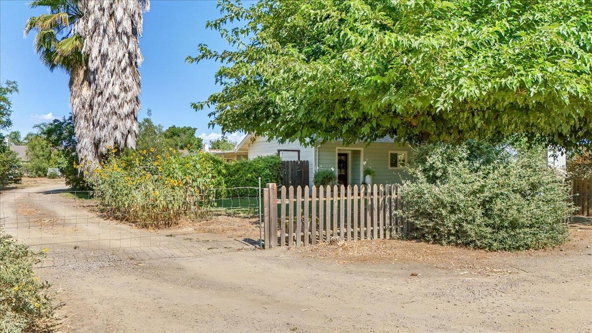 28937 Upper Rd, Newman, CA 95360