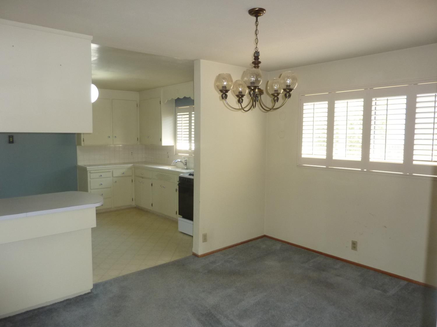 719 S Maple Ave, Manteca, CA 95337