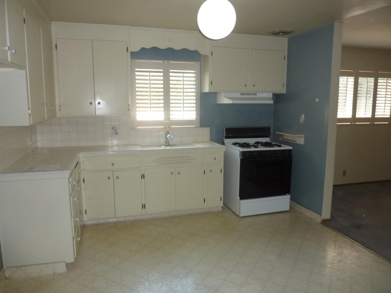 719 S Maple Ave, Manteca, CA 95337
