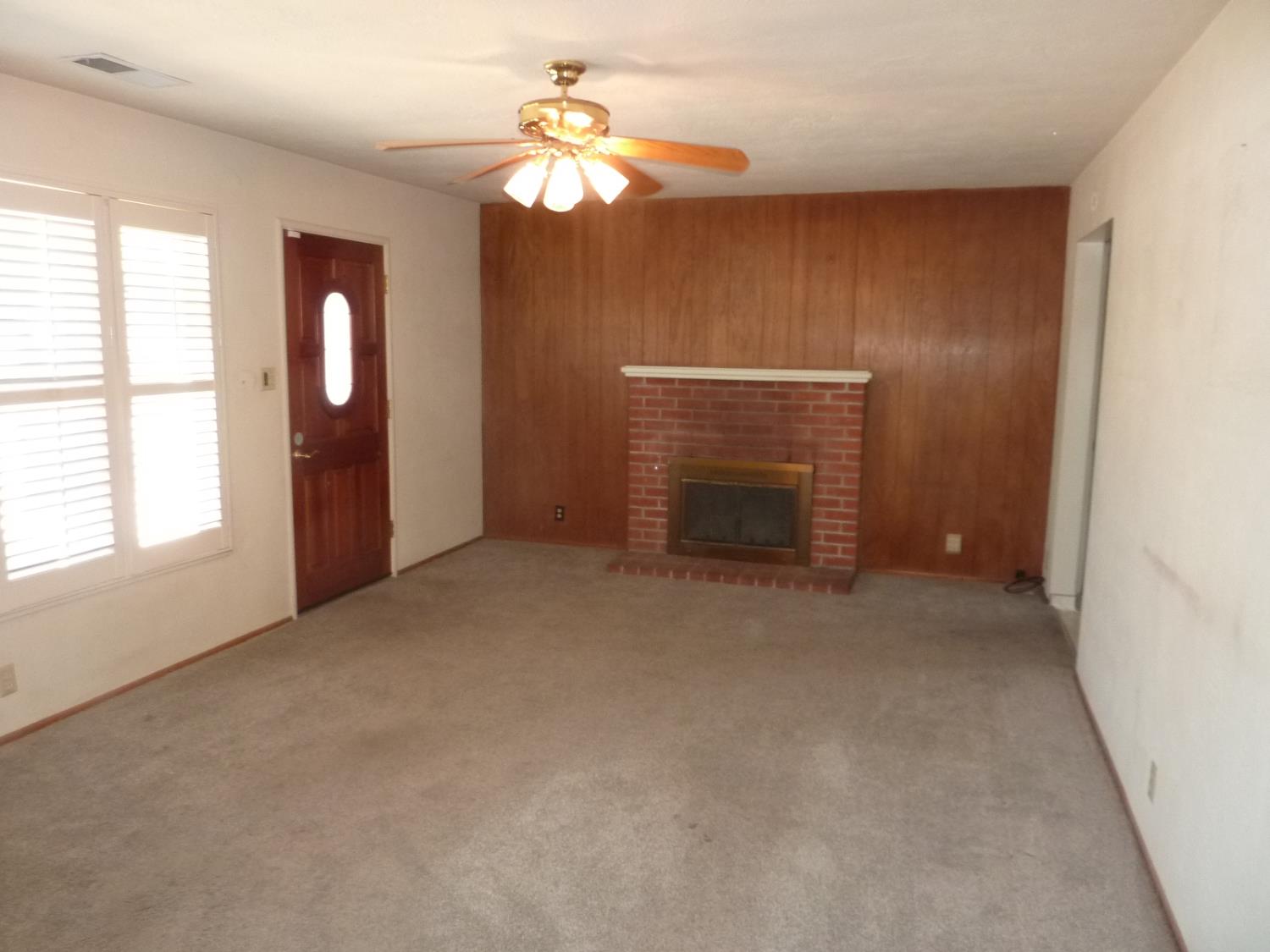 719 S Maple Ave, Manteca, CA 95337