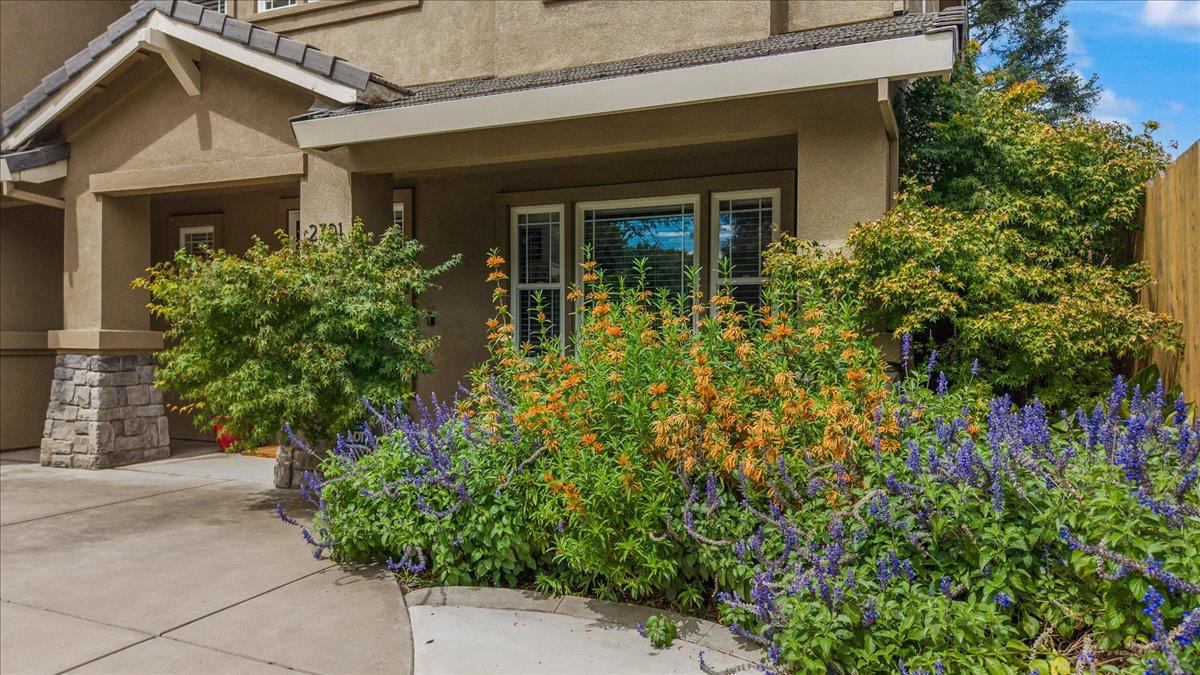 2701 Ashbrook Dr, Modesto, CA 95355