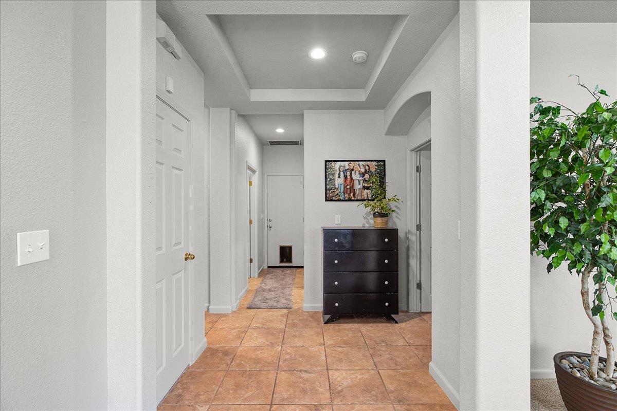 2701 Ashbrook Dr, Modesto, CA 95355