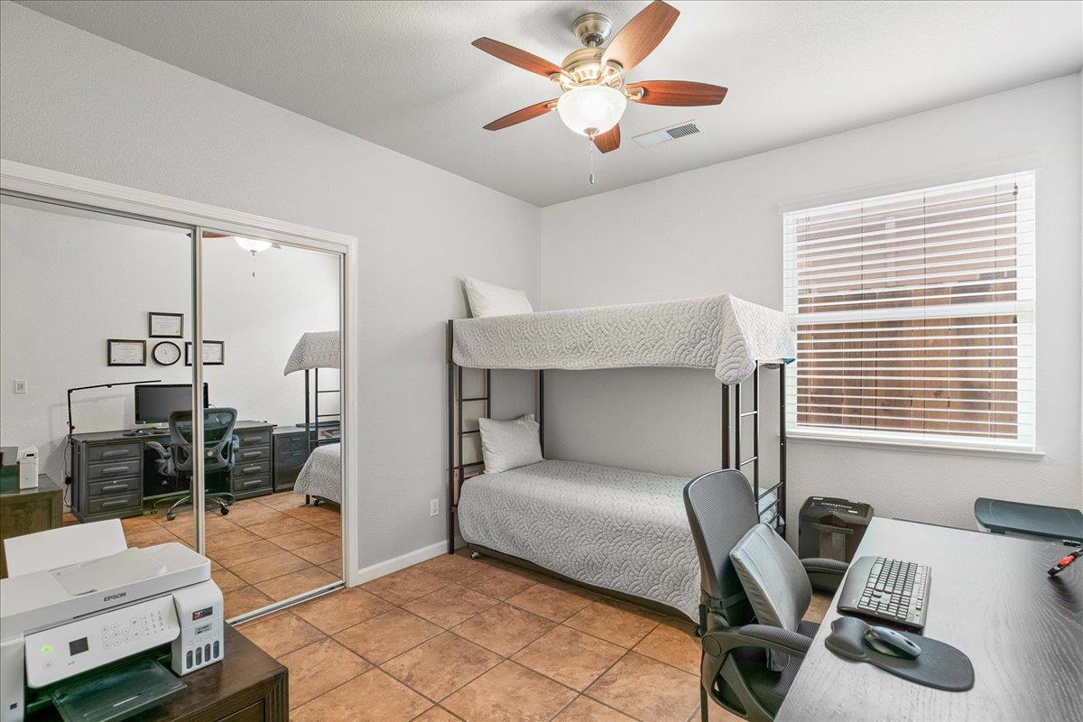 2701 Ashbrook Dr, Modesto, CA 95355