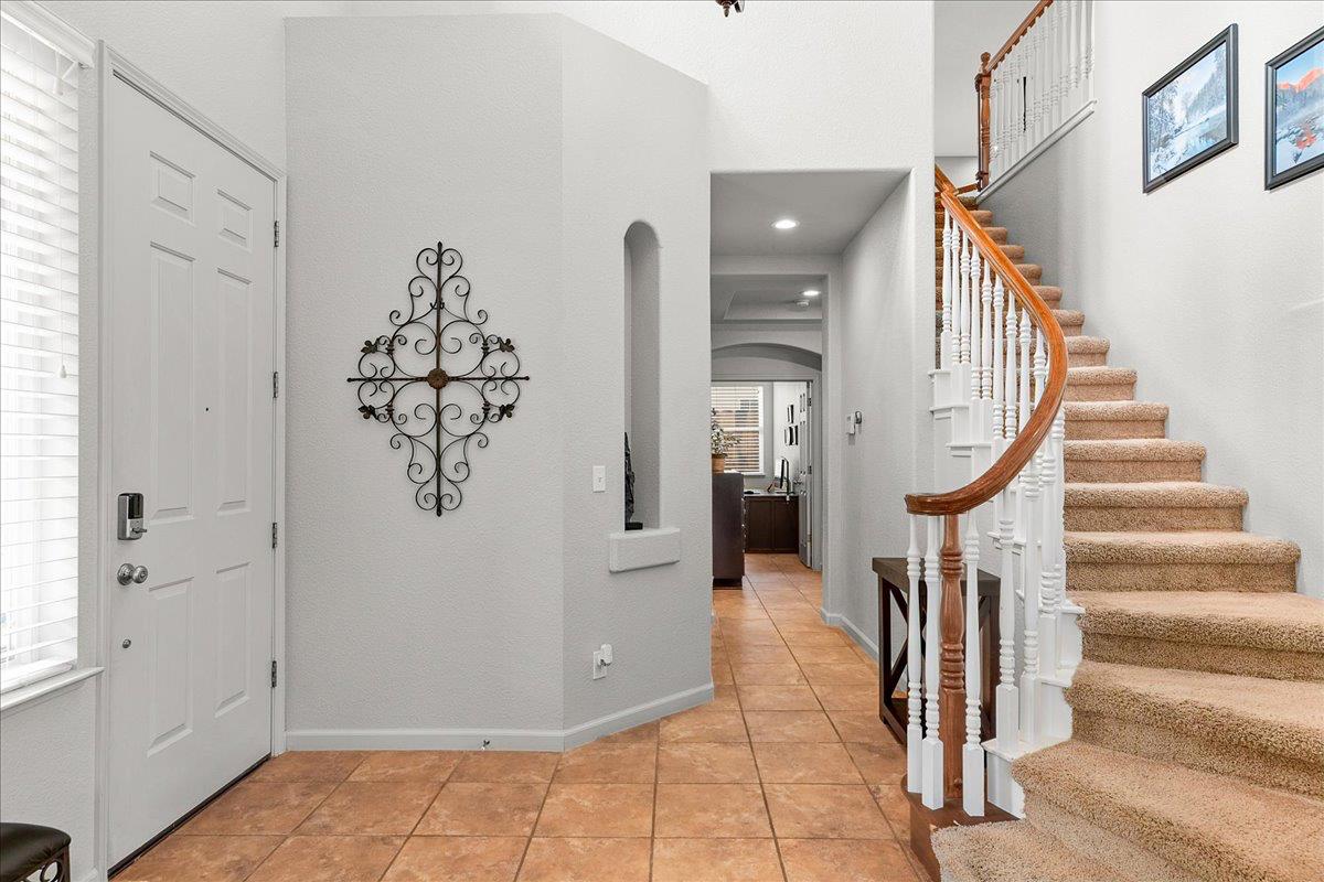 2701 Ashbrook Dr, Modesto, CA 95355