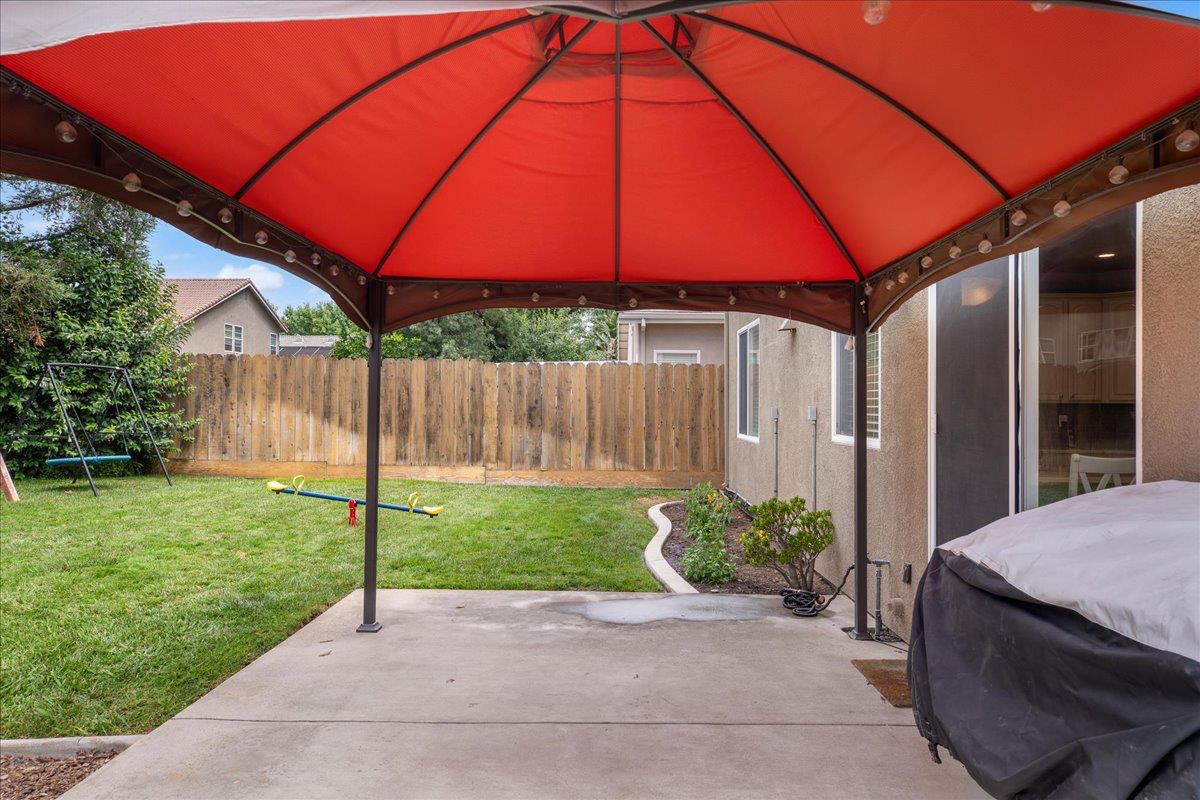 2701 Ashbrook Dr, Modesto, CA 95355
