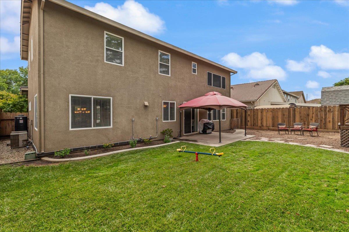 2701 Ashbrook Dr, Modesto, CA 95355