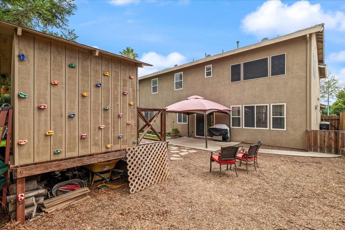 2701 Ashbrook Dr, Modesto, CA 95355