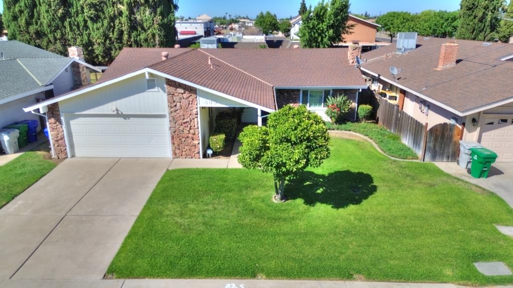 465 Center St, Atwater, CA 95301