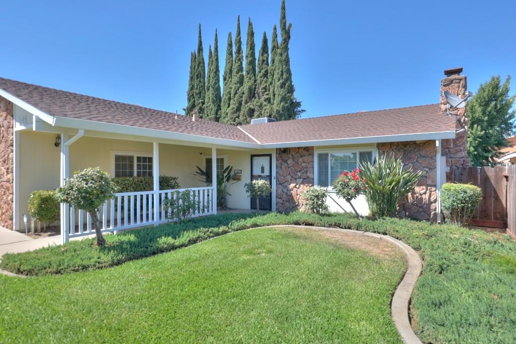 465 Center St, Atwater, CA 95301