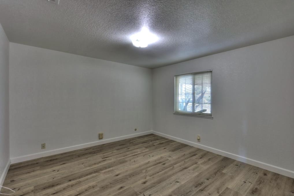465 Center St, Atwater, CA 95301