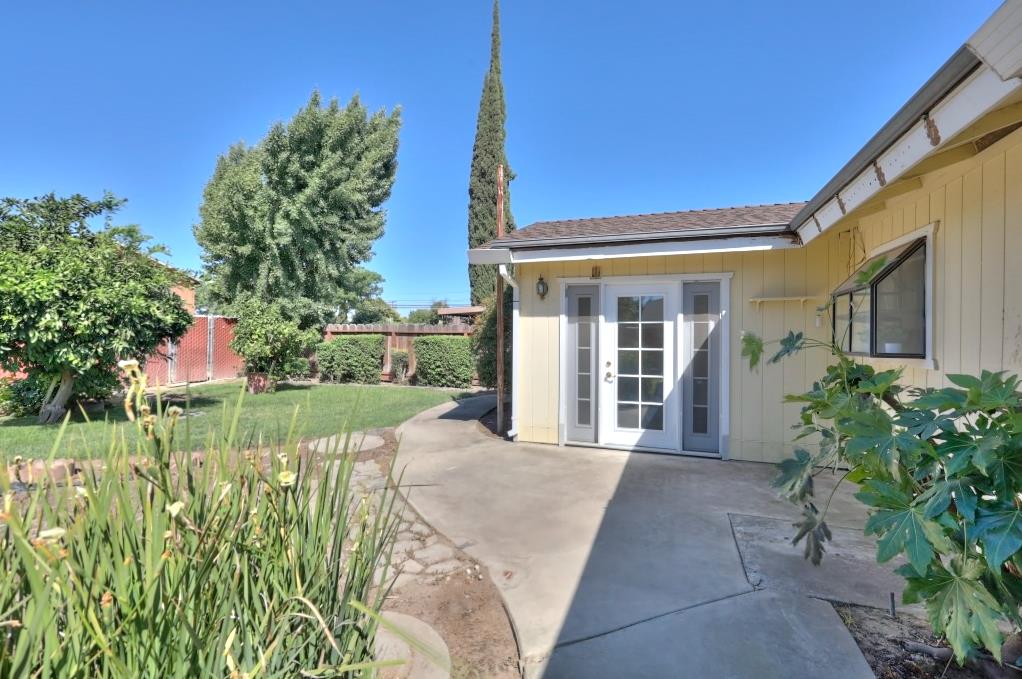 465 Center St, Atwater, CA 95301