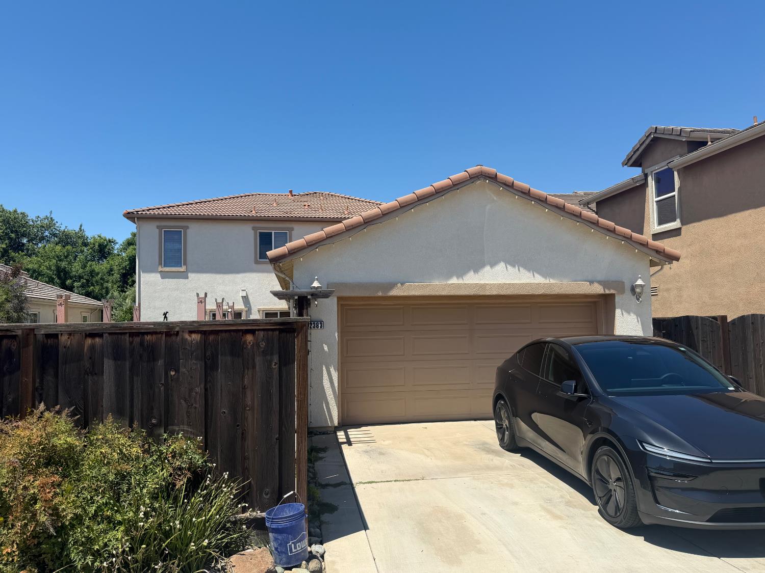 2383 Gregor St, Oakdale, CA 95361