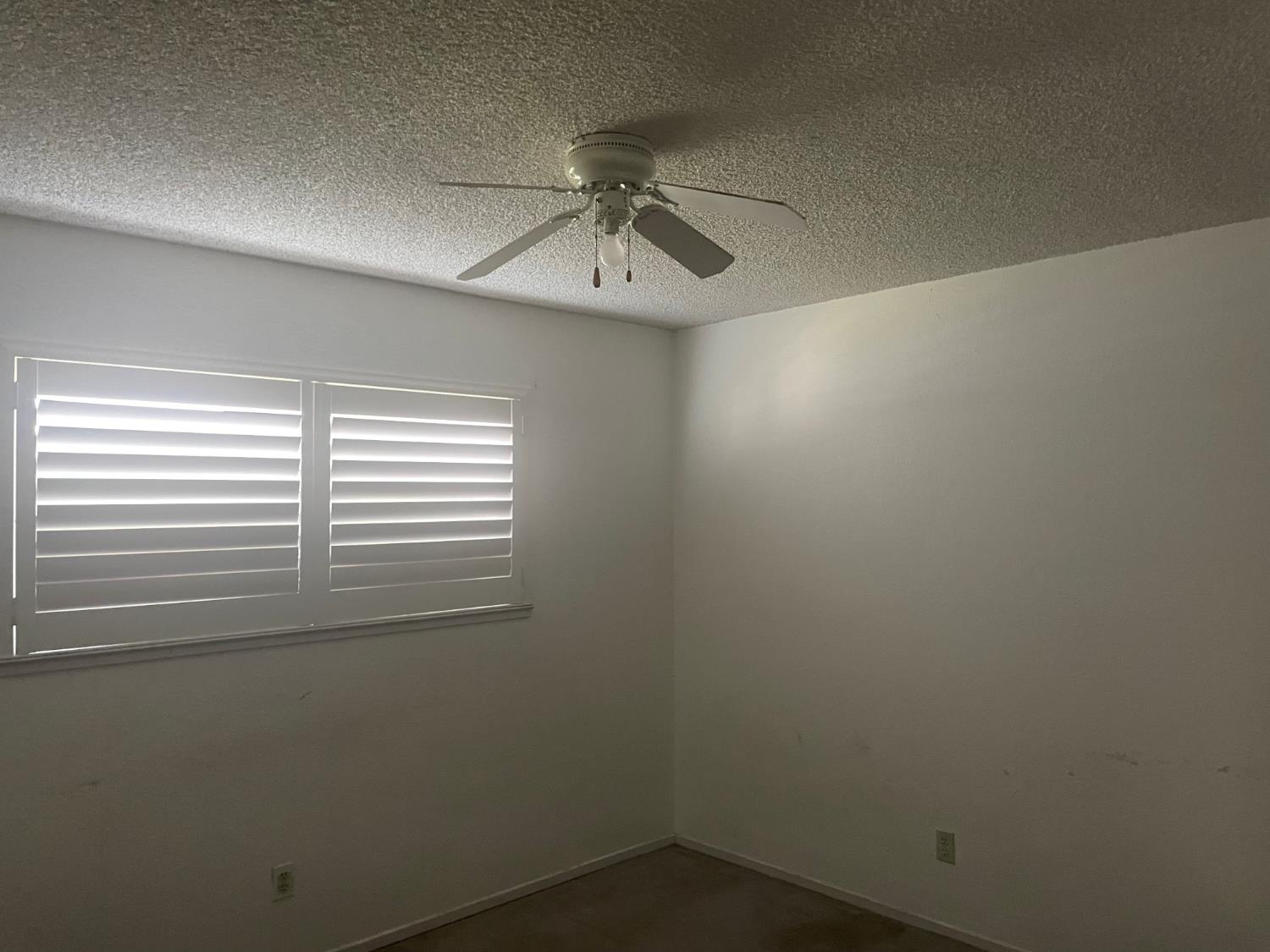 2901 Hagen Way, Modesto, CA 95355