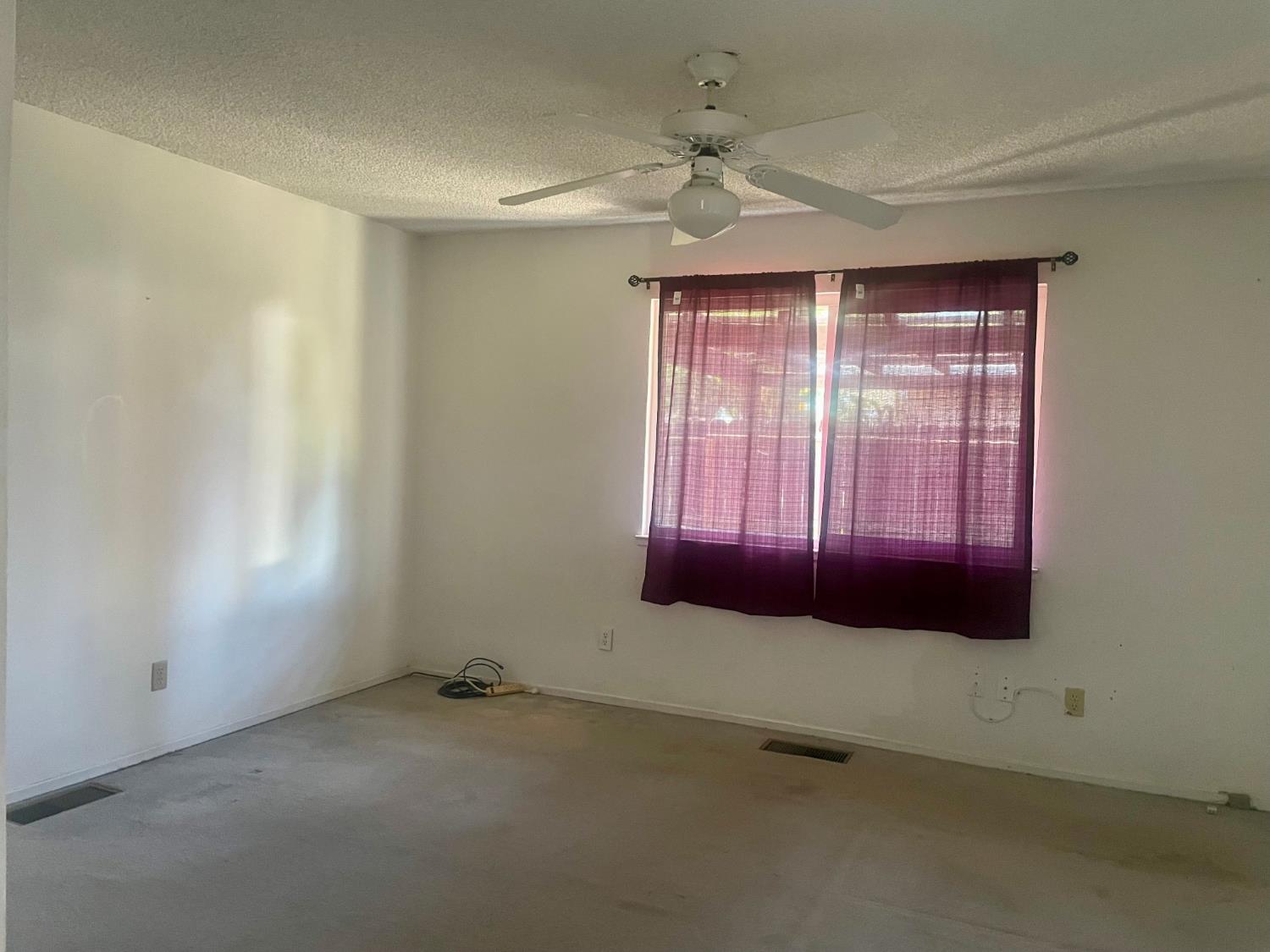 2901 Hagen Way, Modesto, CA 95355