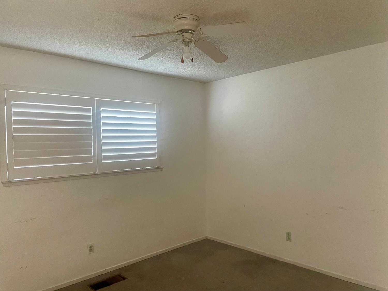 2901 Hagen Way, Modesto, CA 95355